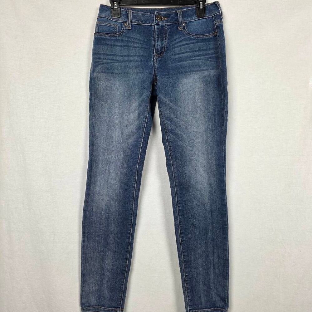Maurices Mid Rise Skinny Jeans S-R Light Wash